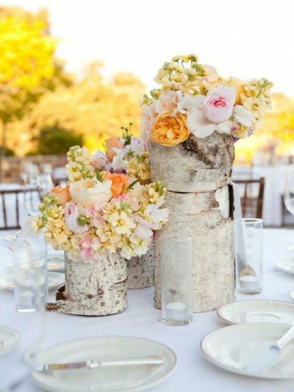 diversity-flowers-outdoor-table-decorations-tree-stump-vase