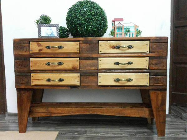 diy-pallet-chest-of-drawers-or-media-console