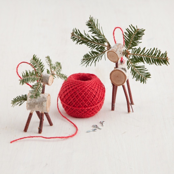 christmas-tree-deer-ornament