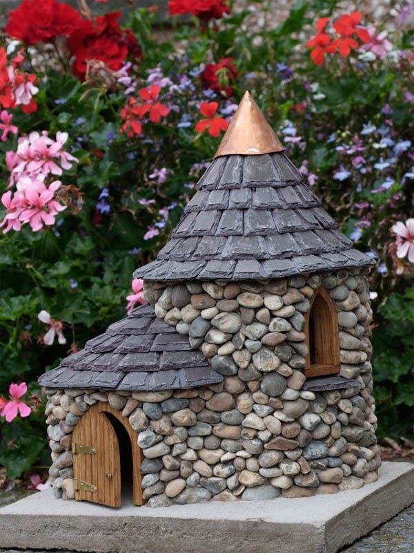 small-fairy-house