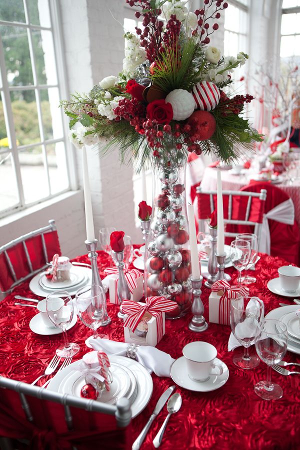 17 Creative & Classy DIY Christmas Table Decoration Ideas - The ART in LIFE