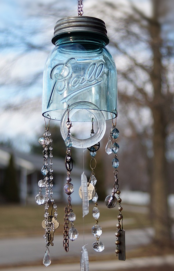 17-relaxing-wind-chimes-ideas-to-beautify-your-backyard-the-art-in-life