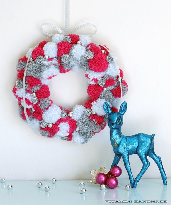 22 Wonderful DIY Winter Wreaths That Will Make Your Neighbors Jealous ...