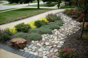 15 Stunning Dry Creek Landscaping Ideas That You Will Love - The ART in ...