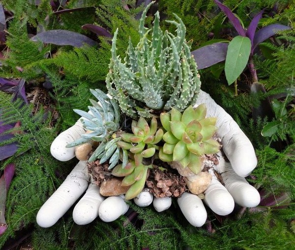 15 Awesome Concrete Garden Decor Ideas To Have The Most Beautiful Yard