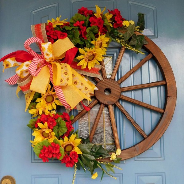16 Magnificent Ways to Use Old Wagon Wheels In Your Garden - The ART in