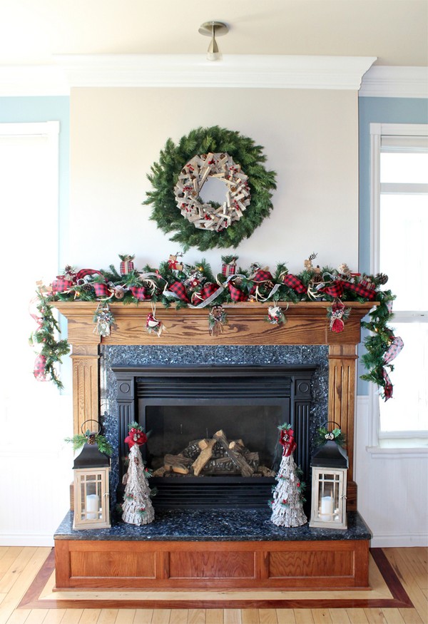 Christmas Mantel Decorating Ideas To Make It Look Incredibly Cozy - The ...