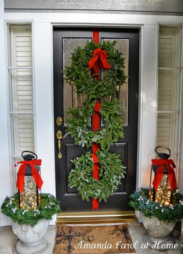 Festive Outdoor Holiday Planter Ideas To Decorate Your Front Porch For ...